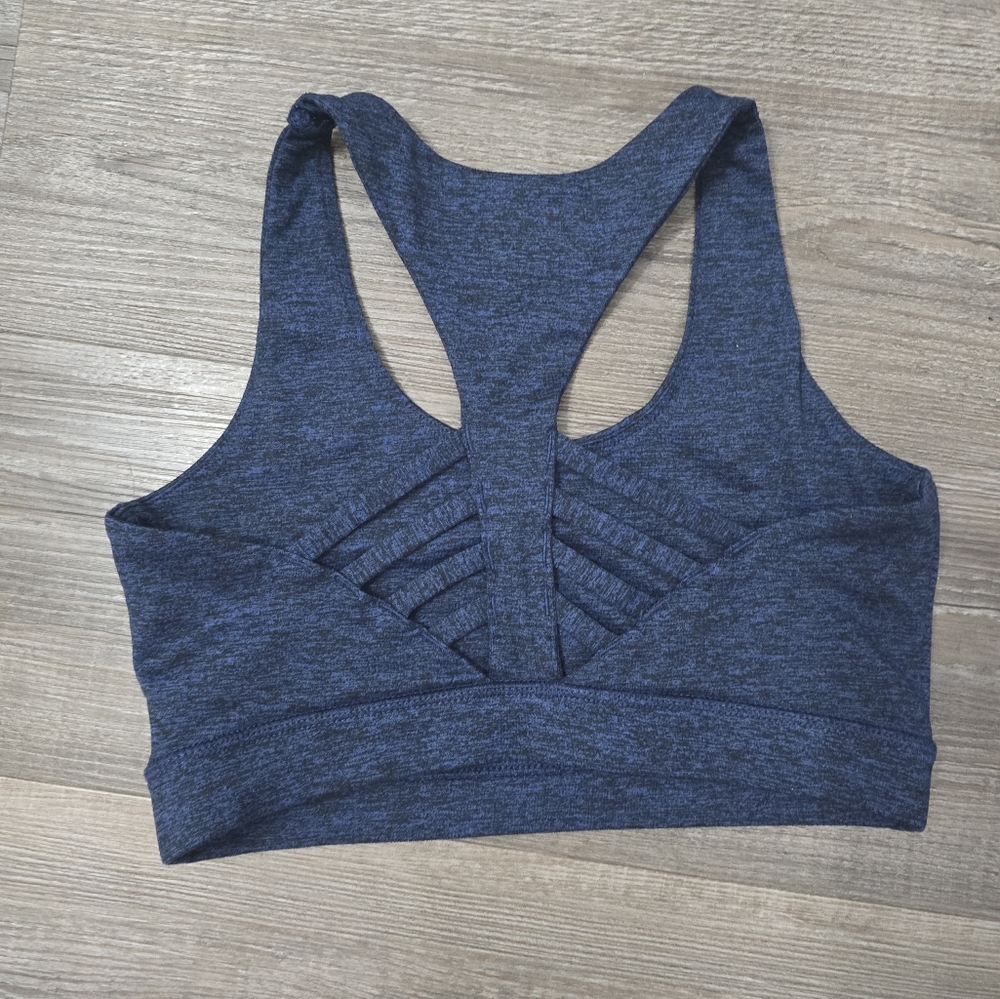 Peloton sports bra blu size small like new